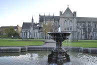 [Fountain in front of St. Patrick's Cathedral]