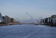 [Beckett bridge]