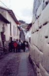 [narrow street in Cuzco]