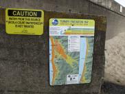 [More beach signs (tsunami evaculation map)]