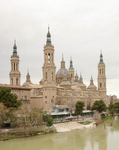 011-Pilar_Cathedral_Panorama1-th.jpg