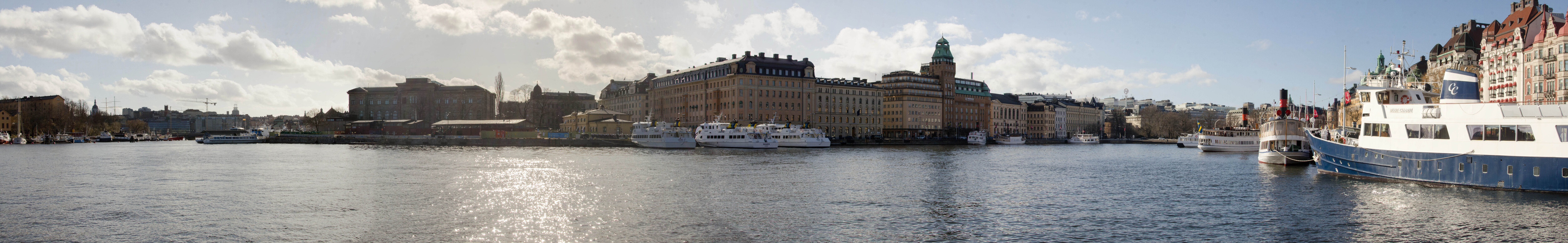 042-water_Panorama3-th.jpg