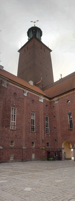 049-courtyard_Panorama6-th.jpg