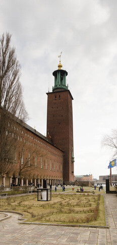 072-courtyard_Panorama9-th.jpg